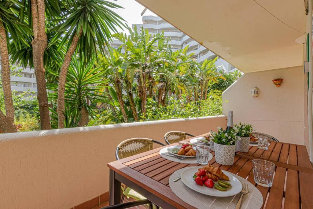 797 Holiday Rentals- Precioso Piso Con Vistas Al Jardin En Benalbeach Benalmadena Ngoại thất bức ảnh