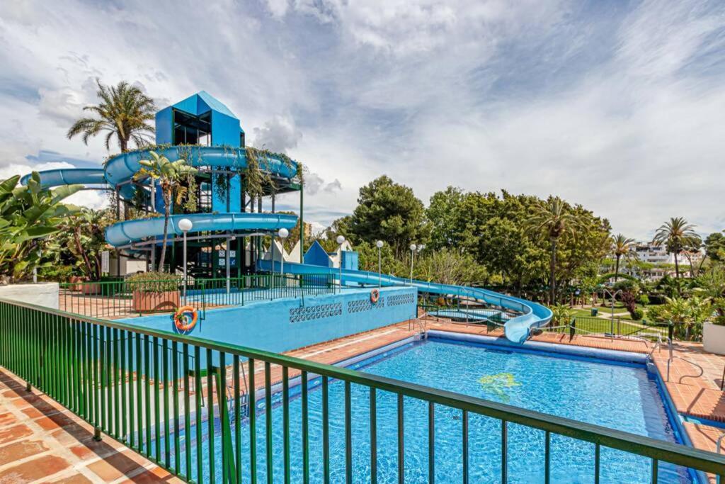 797 Holiday Rentals- Precioso Piso Con Vistas Al Jardin En Benalbeach Benalmadena Ngoại thất bức ảnh