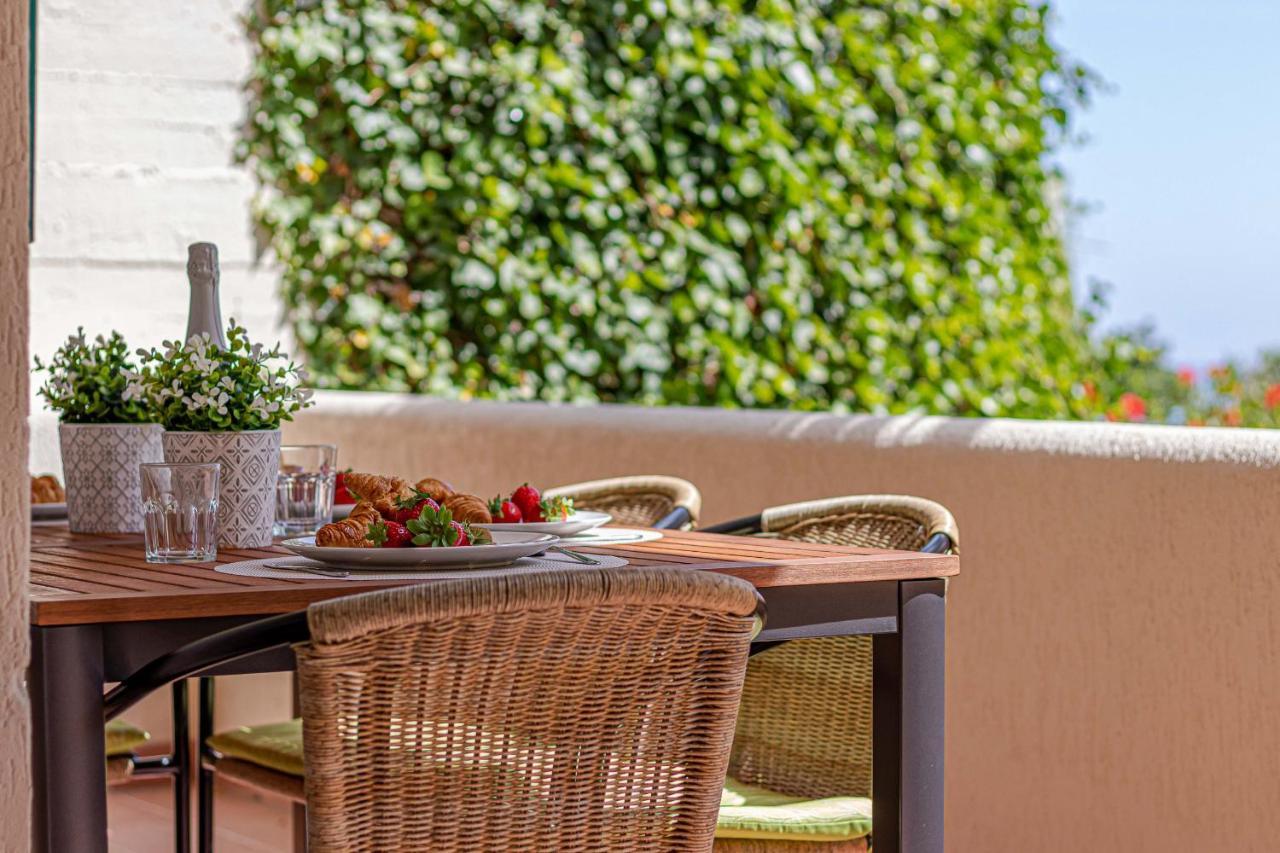 797 Holiday Rentals- Precioso Piso Con Vistas Al Jardin En Benalbeach Benalmadena Ngoại thất bức ảnh